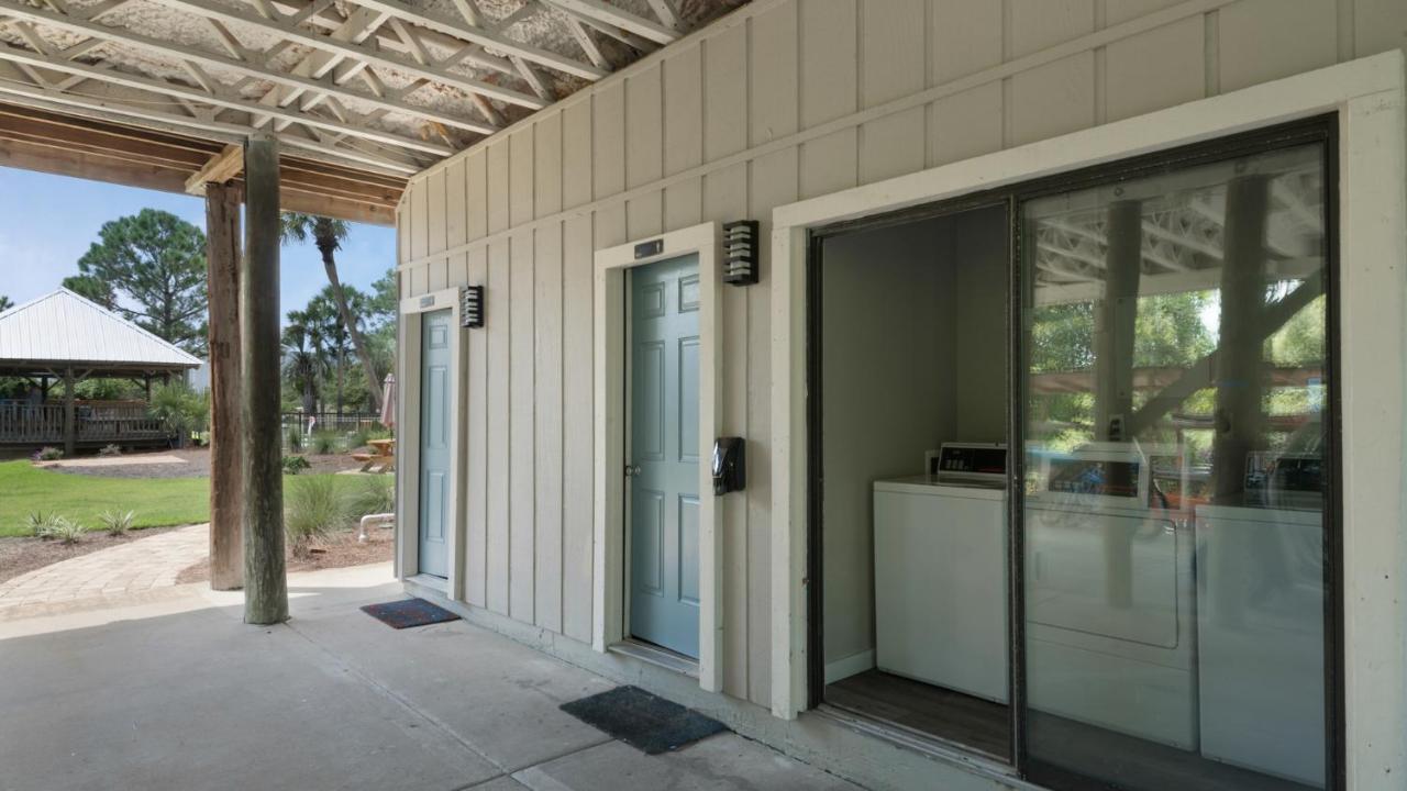 Beachfront Condo II 202A - Out Of The Blue Santa Rosa Beach Exterior foto