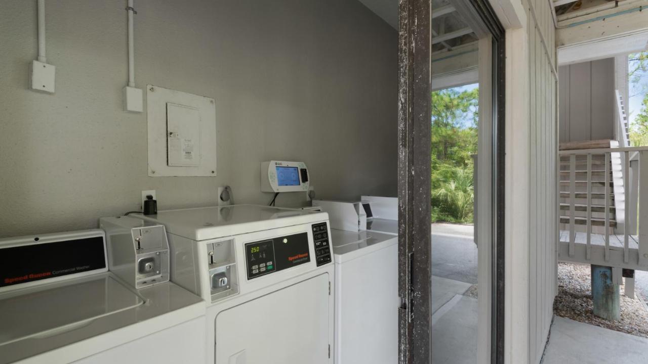 Beachfront Condo II 202A - Out Of The Blue Santa Rosa Beach Exterior foto